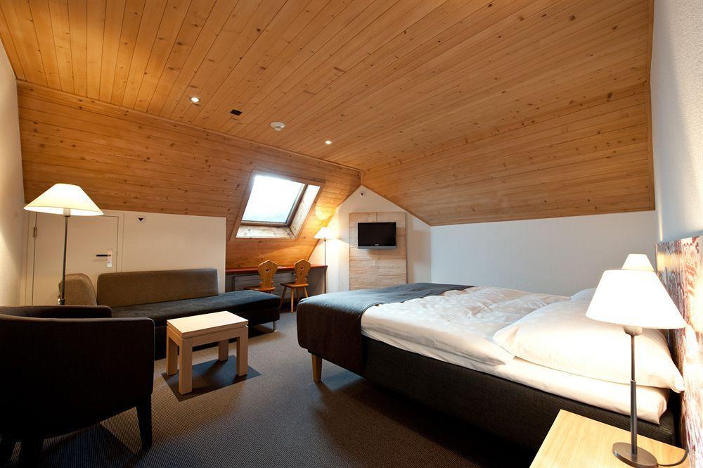 Hotel Landhaus Saanen Kültér fotó