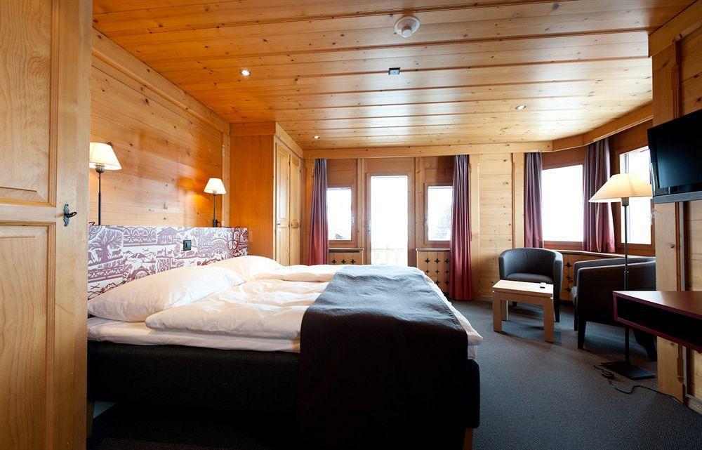 Hotel Landhaus Saanen Szoba fotó